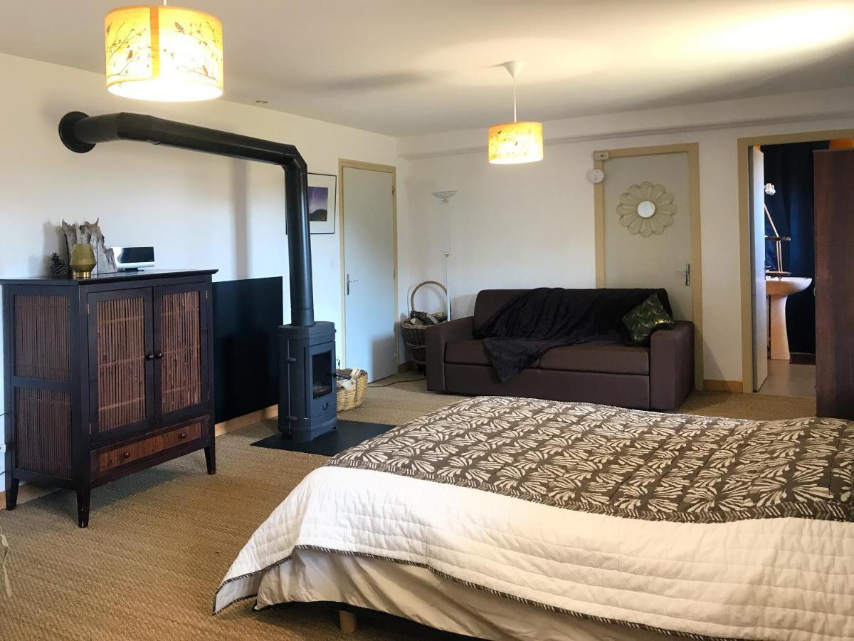 Ferienwohnung Le Repaire Des Belettes Chaux-des-Crotenay Exterior foto
