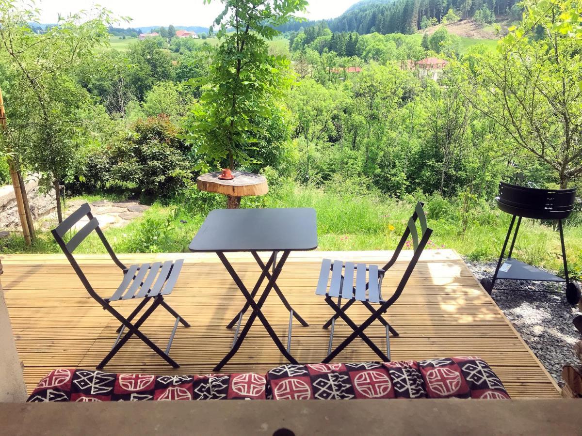 Ferienwohnung Le Repaire Des Belettes Chaux-des-Crotenay Exterior foto