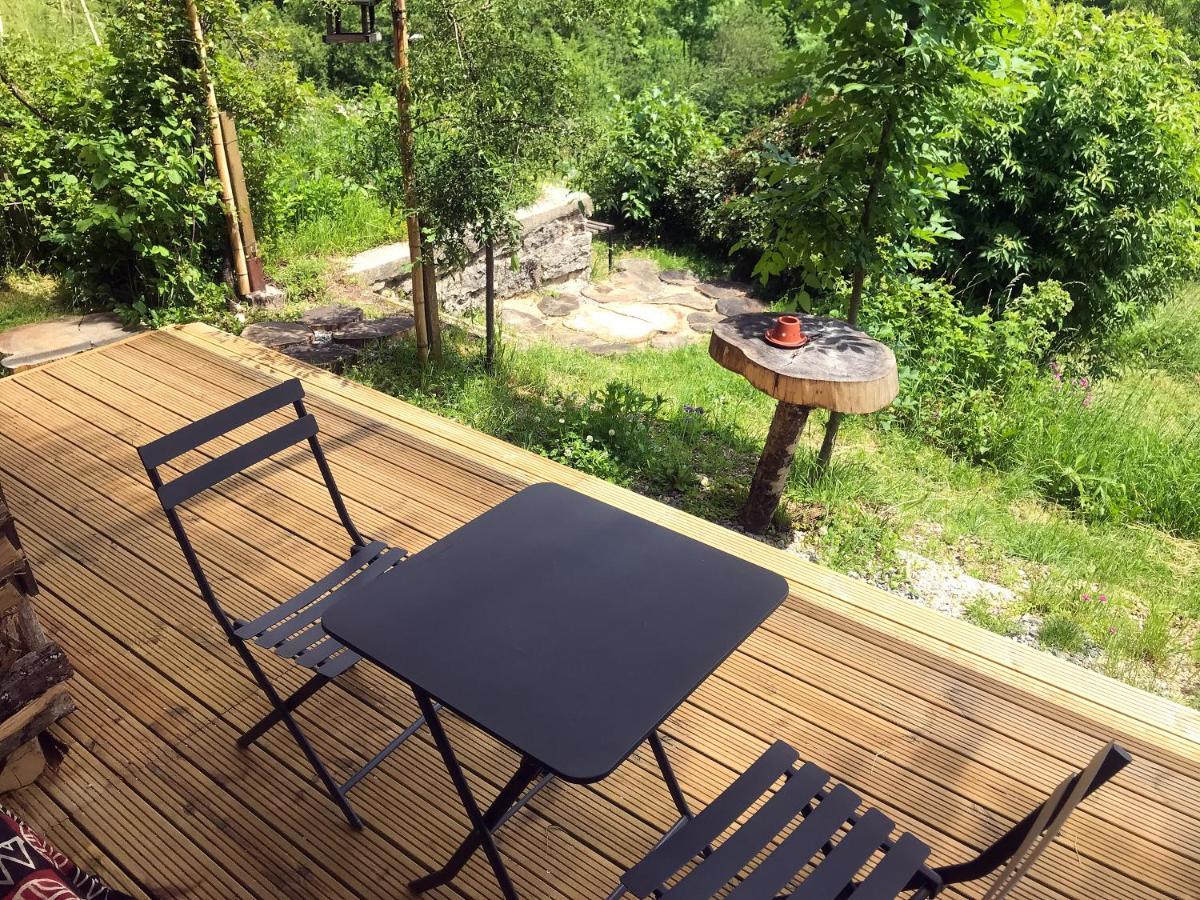 Ferienwohnung Le Repaire Des Belettes Chaux-des-Crotenay Exterior foto